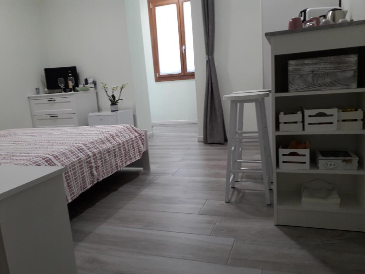 Hotel Casa Liberty Mandello del Lario Zewnętrze zdjęcie