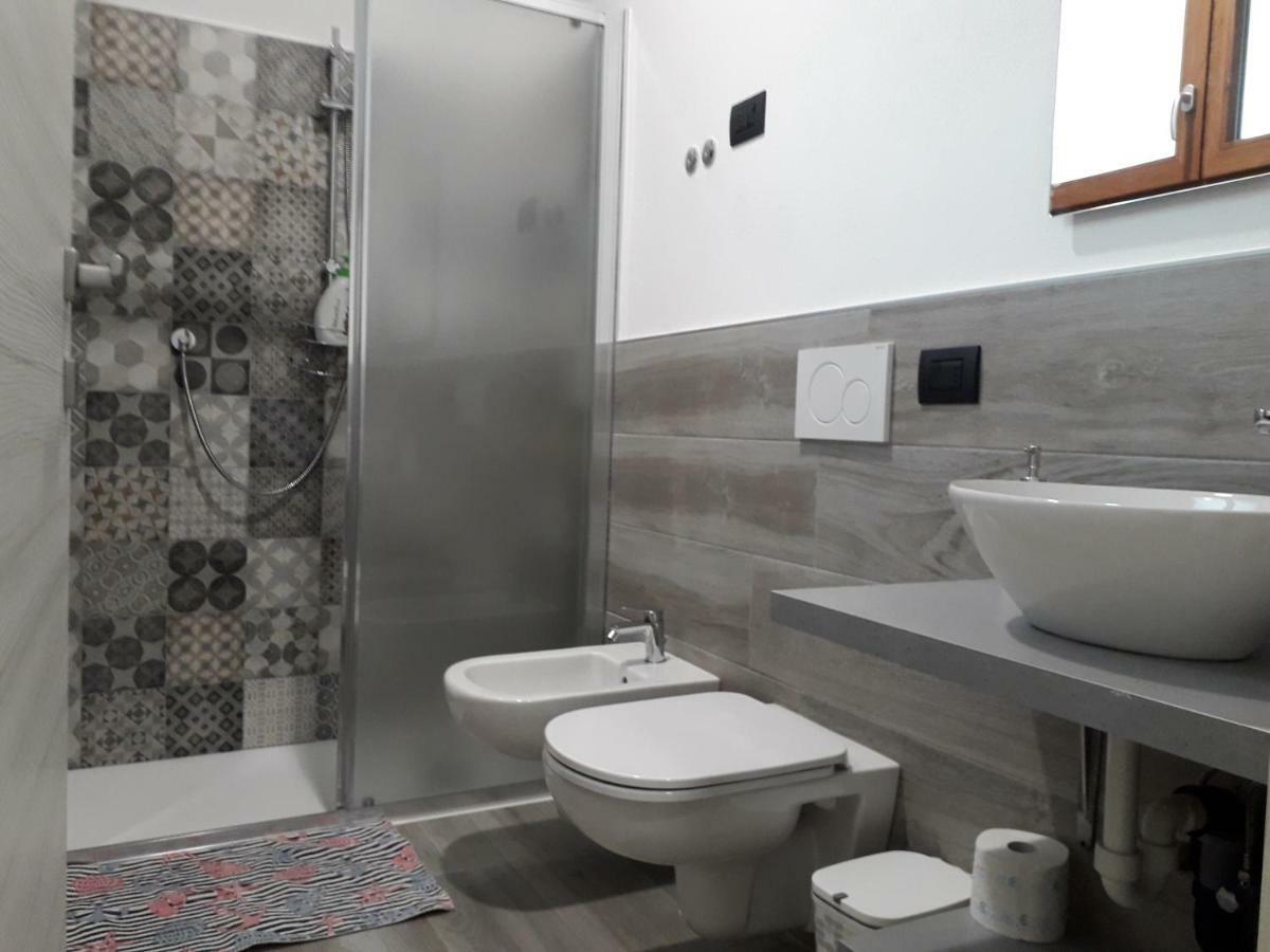 Hotel Casa Liberty Mandello del Lario Zewnętrze zdjęcie