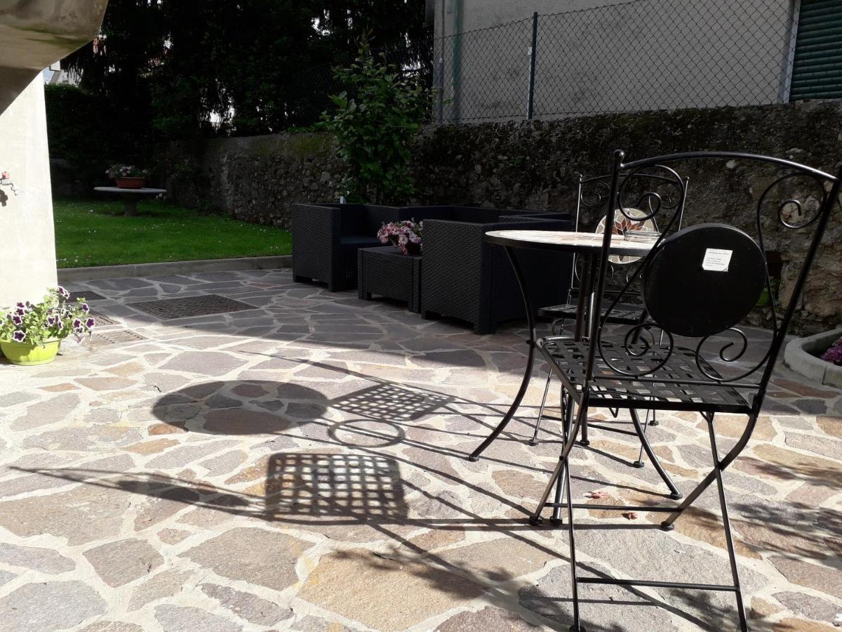 Hotel Casa Liberty Mandello del Lario Zewnętrze zdjęcie